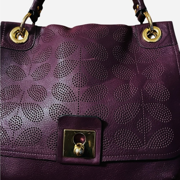 Orla Kiely Sixties Stem Punched Ivy Shoulder Bag - Picture 3 of 5